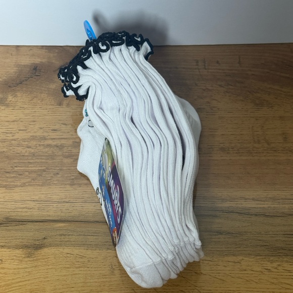 NWT Smurf socks 6 pair, white cartoon socks new size 4-10 - Picture 3 of 4